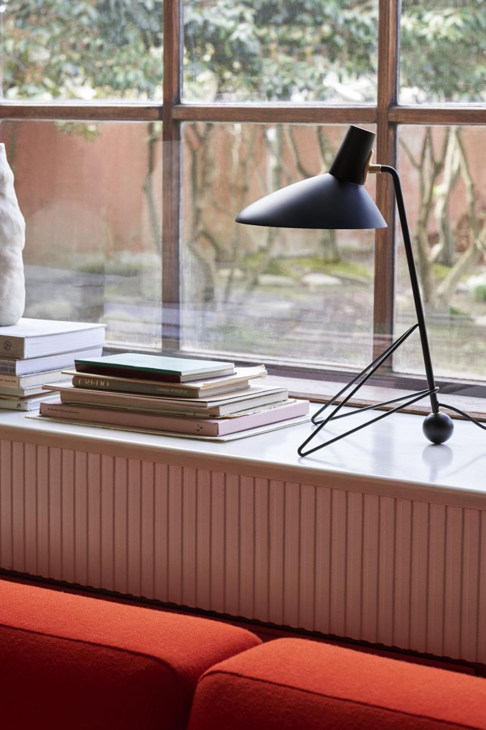 Tripod HM9 Table Lamp - morylighting