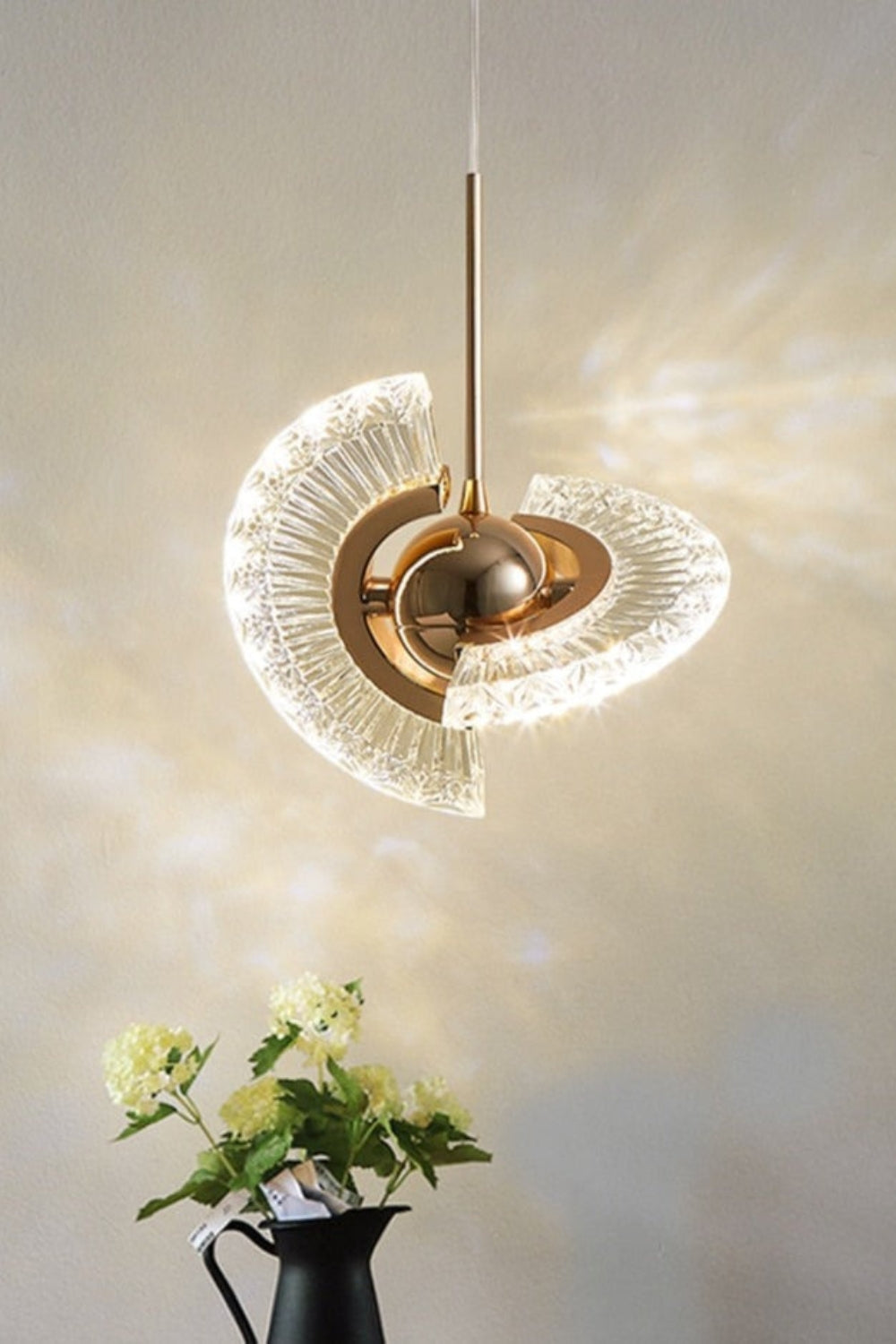UFO Acrylic Pendant Light - morylighting