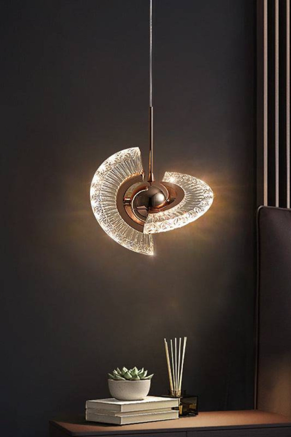 UFO Acrylic Pendant Light - morylighting