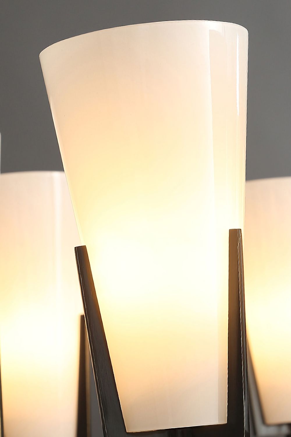 Upton Chandelier - morylighting