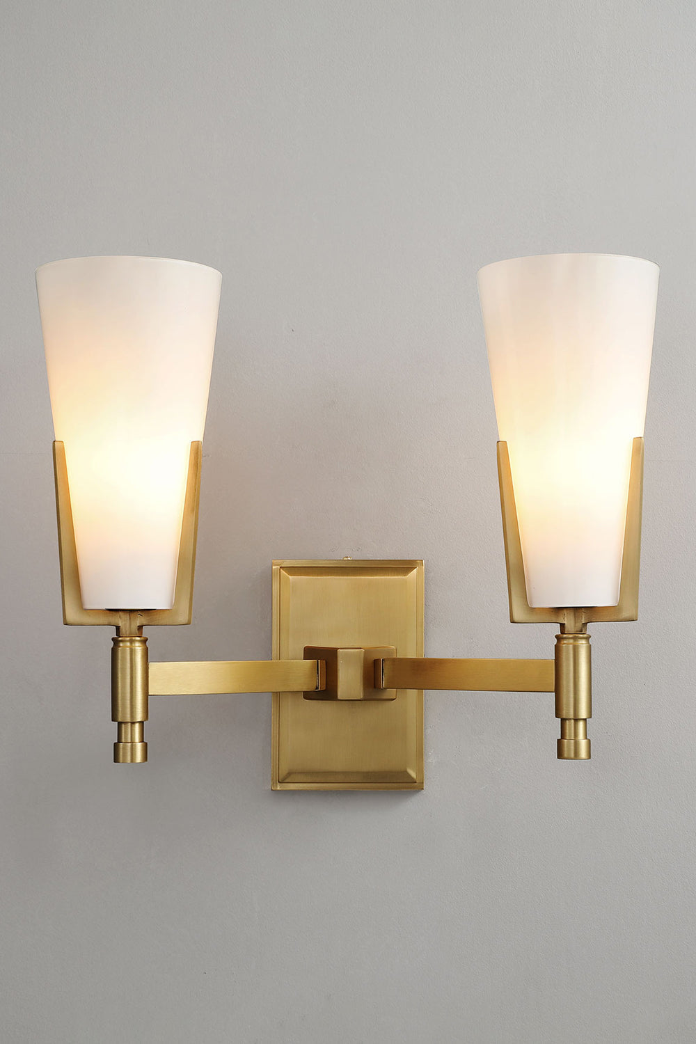 Upton Wall Lamp - morylighting