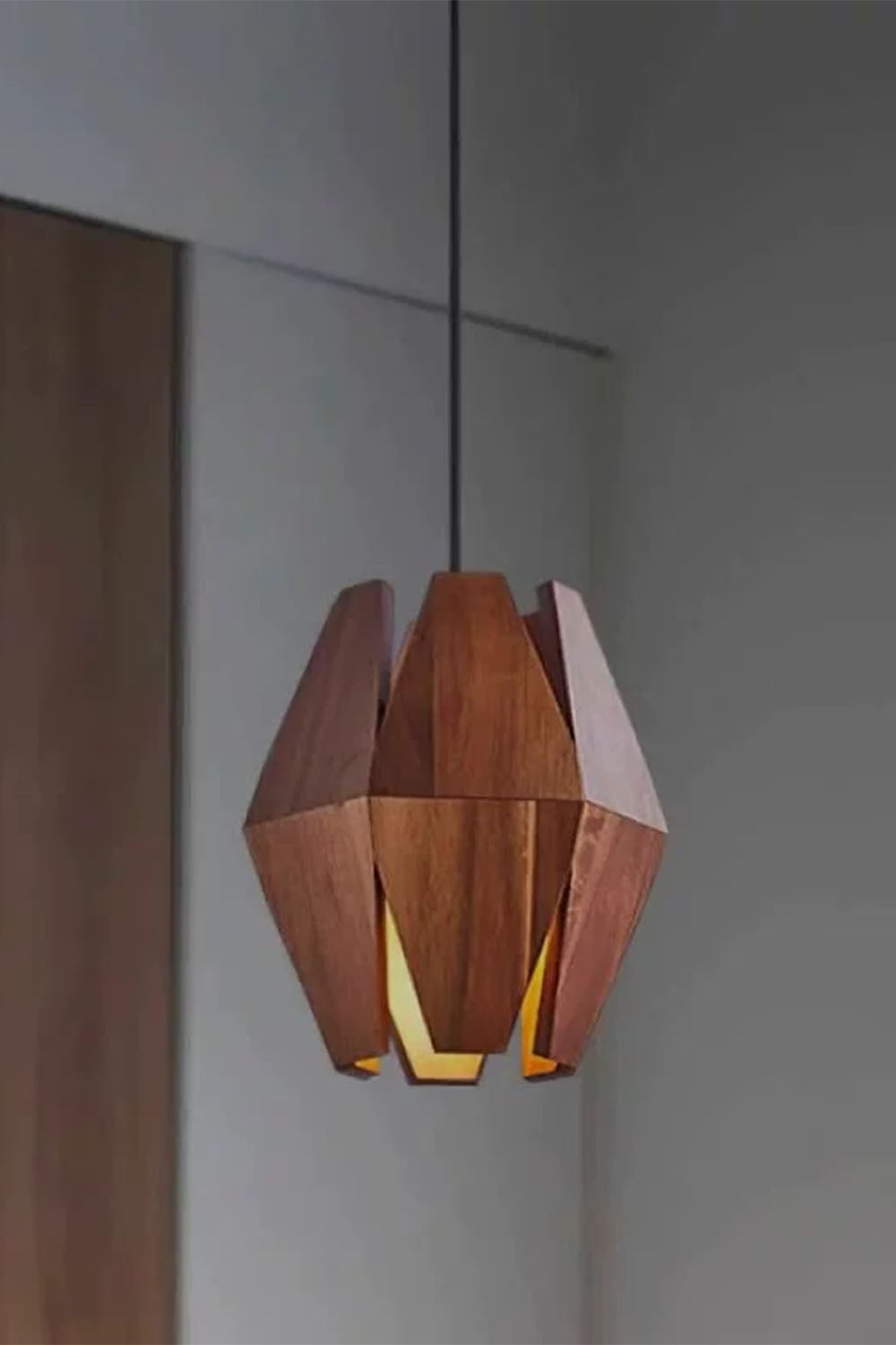 Wood Astris Pendant Lamp - view 13 | morylighting