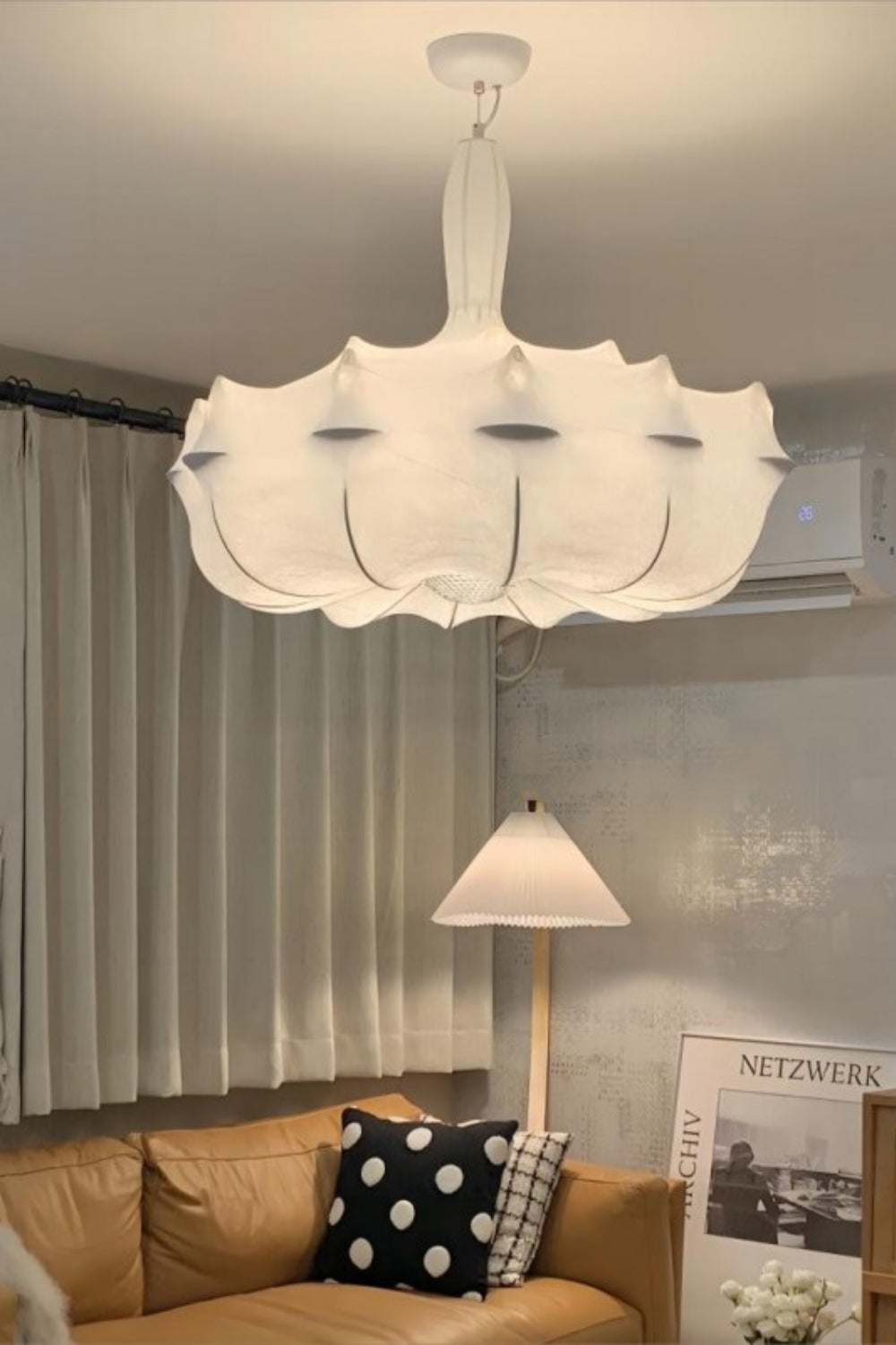 Zeppelin Chandelier - morylighting