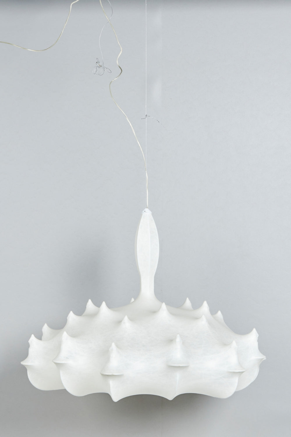 Zeppelin Chandelier - morylighting