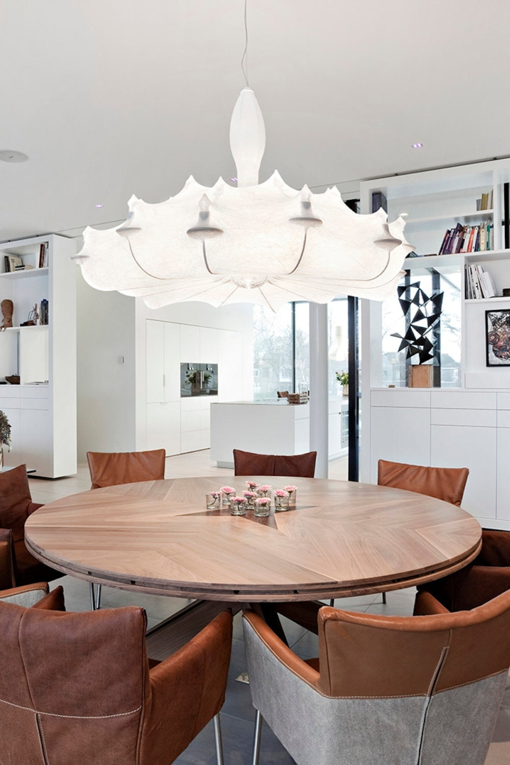Zeppelin Chandelier - morylighting