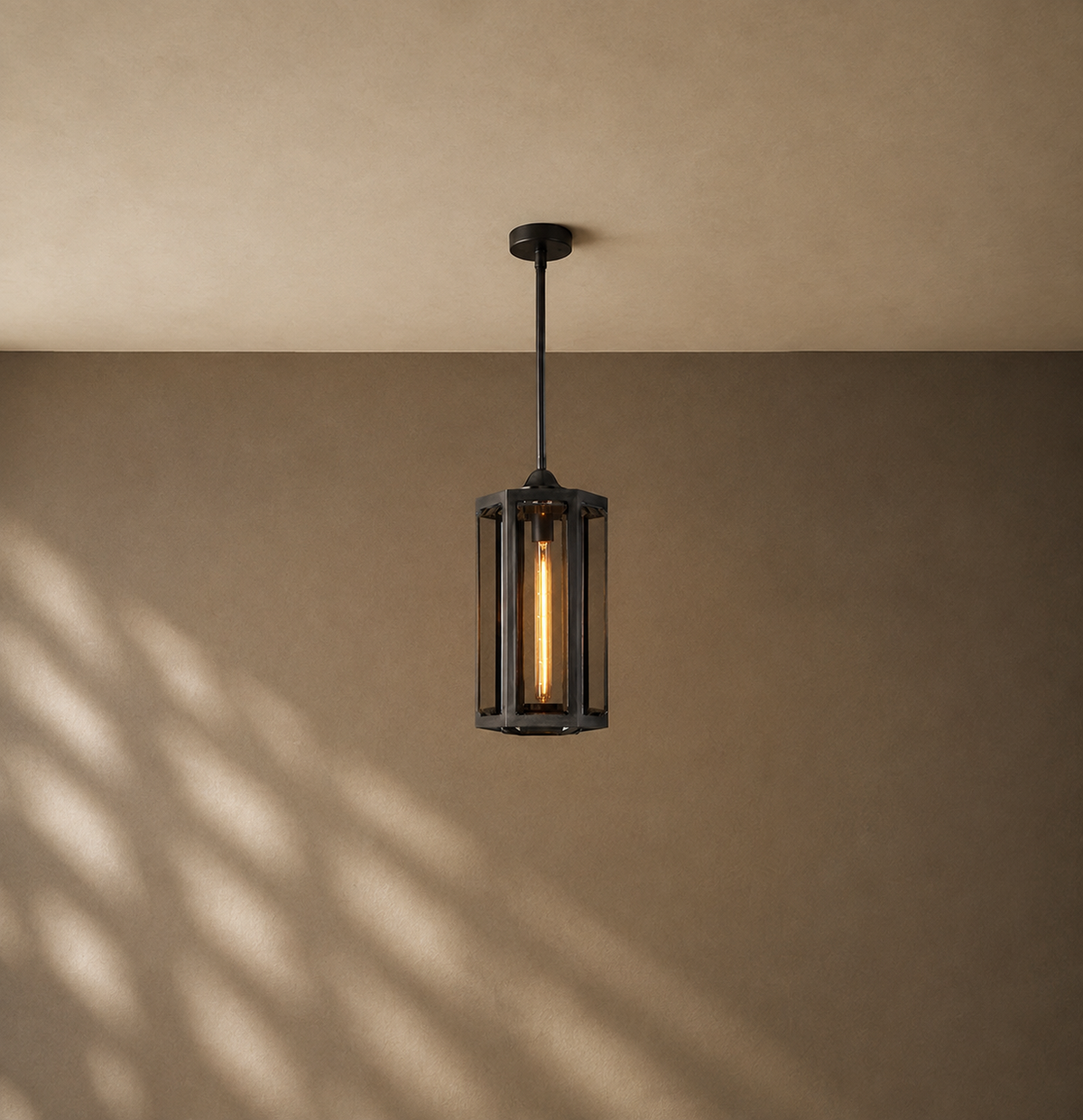 Chevalie Grand Pendant
