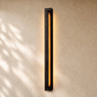 Perralte Sconce