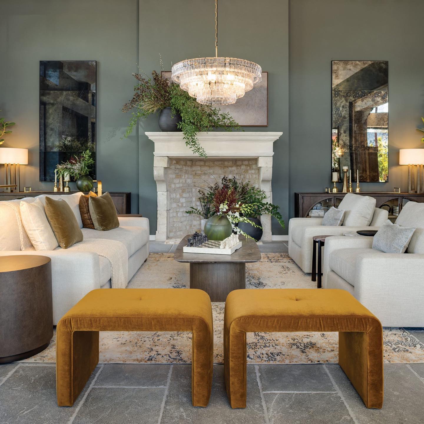 Glacien Round Glass Chandelier
