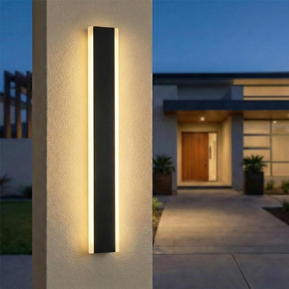 $800+ Purchase Gift | 3 Color Linear Outdoor Light