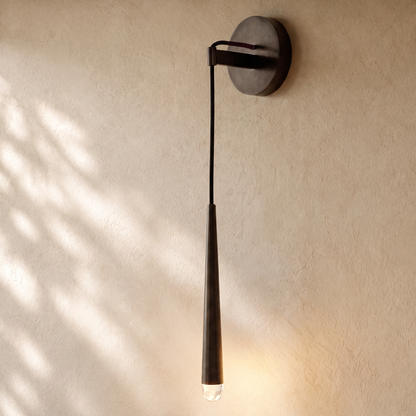 Aqaitaiva Sconce