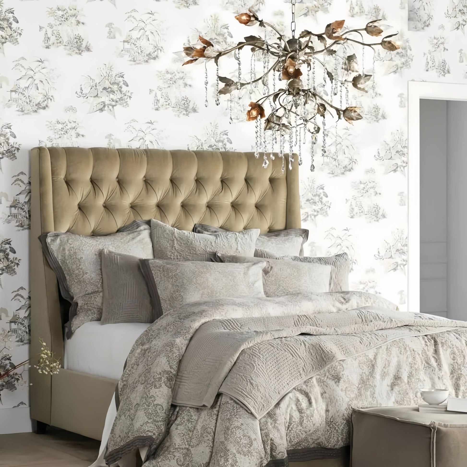 Viticcia Round Chandelier - Morylighting