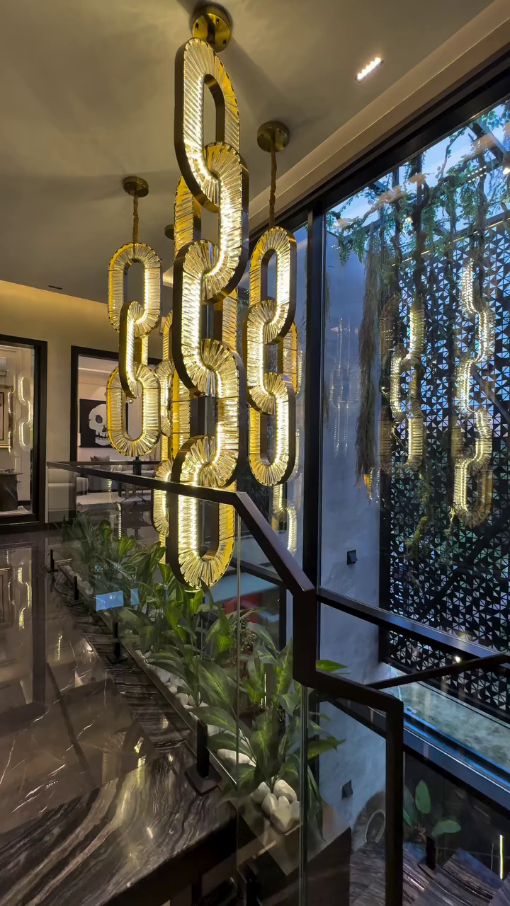 Luxury Crystal and Metal Chain Pendant Chandelier for High Ceilings with Modern Finish